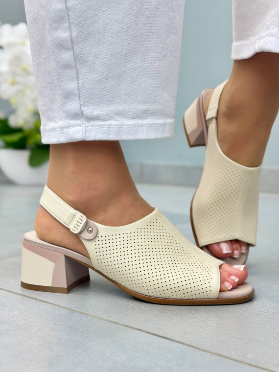 Beżowe sandały damskie ze skóry naturalnej na słupku