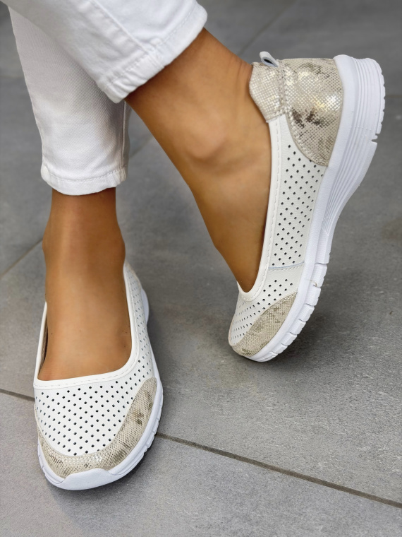 Białe baleriny skórzane perforowane casual