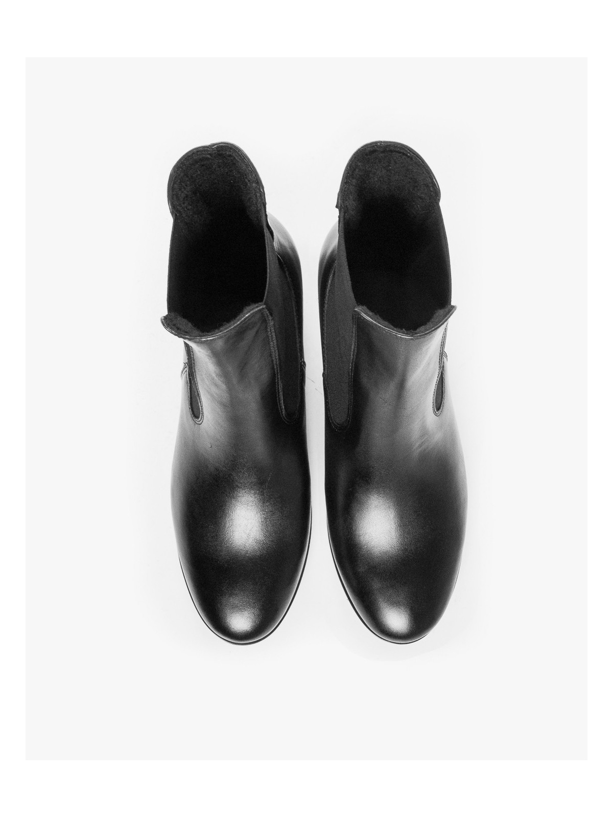 Czarnse sztyblety damskie skórzane