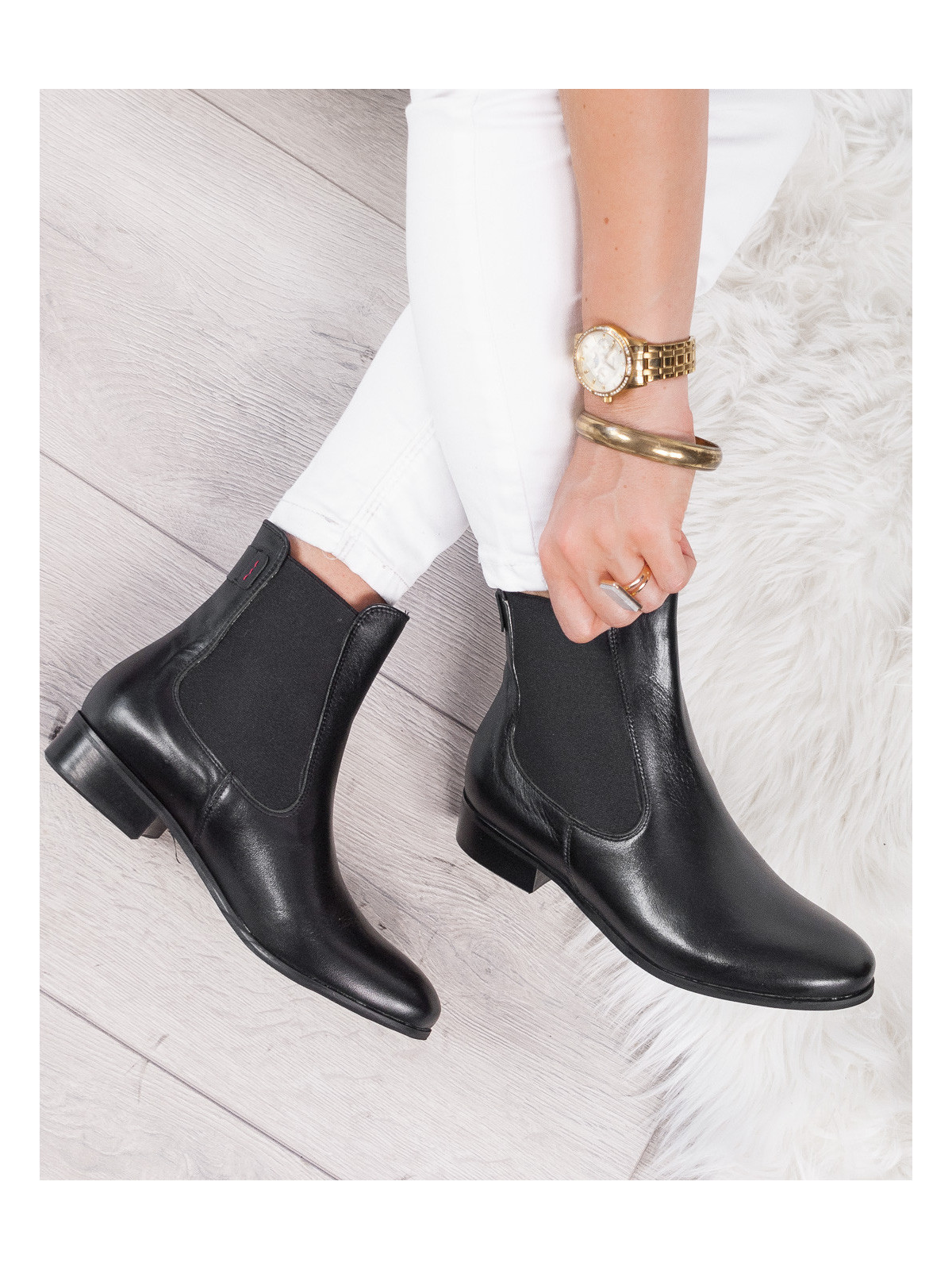 Czarnse sztyblety damskie skórzane