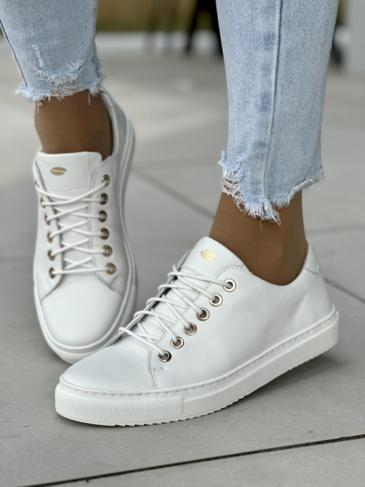 Białe trampki damskie skórzane OLEKSY polskiej produkcji