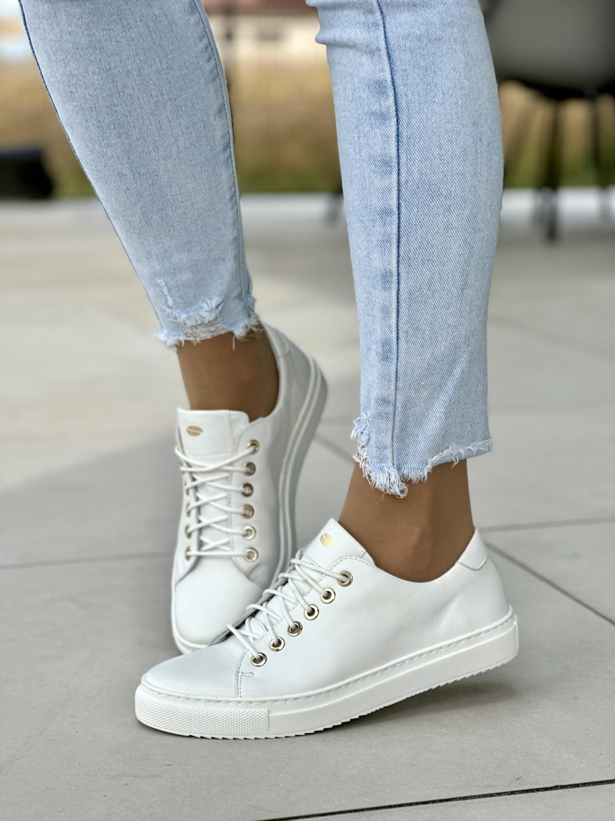 Białe trampki damskie skórzane OLEKSY polskiej produkcji