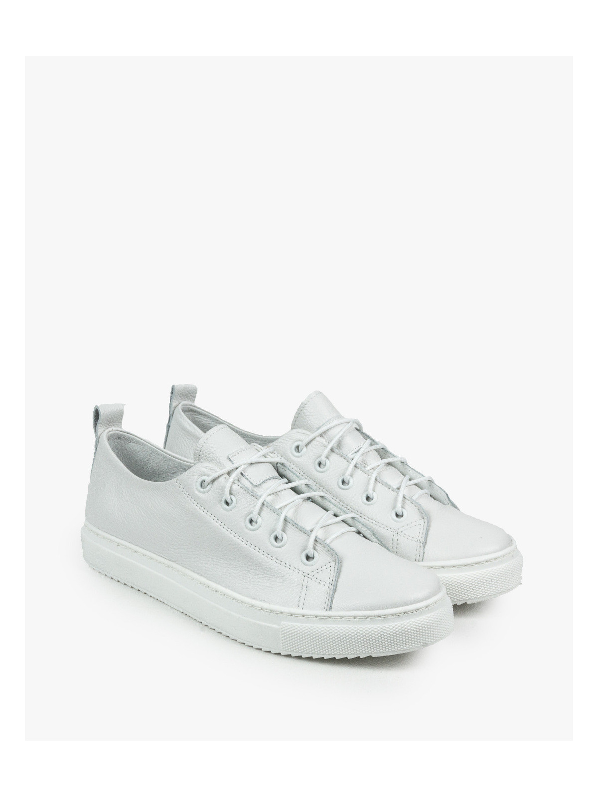 Białe trampki damskie skórzane